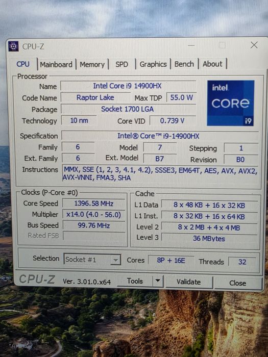 ГЕЙМЪРСКИ ЗВЯР Acer Predator Helios Neo 16, i9 14900hx, 32gb ddr5, RTX 4060 8gb. Дисплей 2.5K  240 ghz.