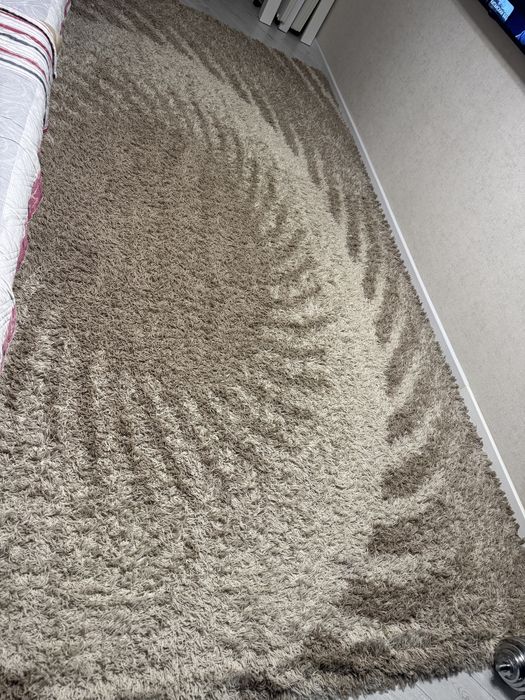 Ковер с длинным ворсом