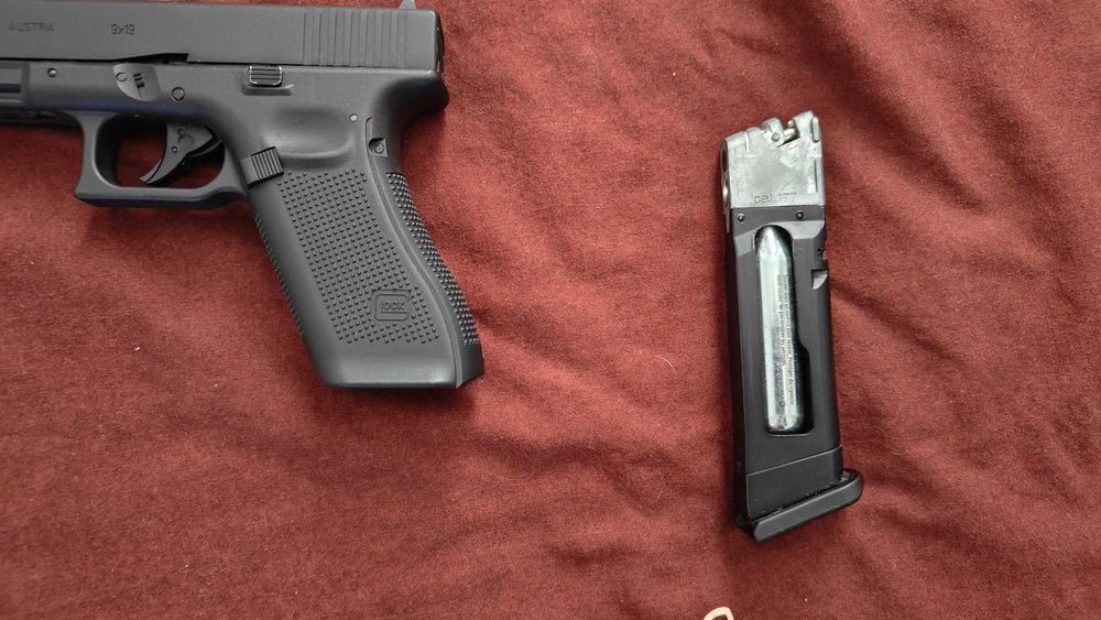 Airgun Glock 17 4.5 cal.