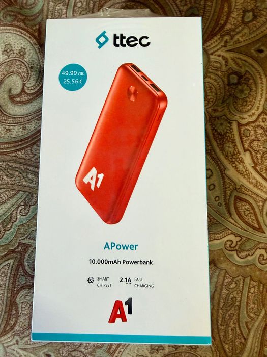 GALAXY A7 нов заедно с powerbank