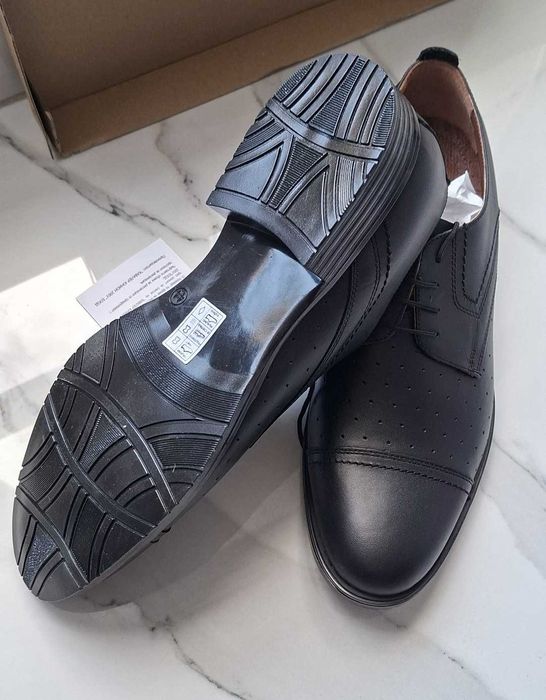 Мъжки обувки естествена кожа 44 номер