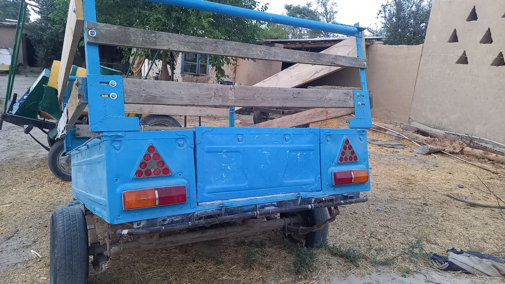 Avto prisep sotiladi zavodiskiy