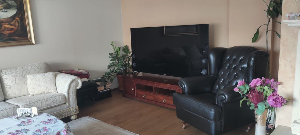 Прекрасен тристаен апартамент на метри от парк Бистрица