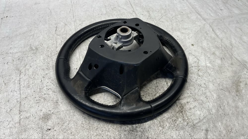 Mitsubishi Outlander 3 волан