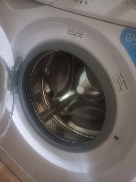 Продам стиралку автомат