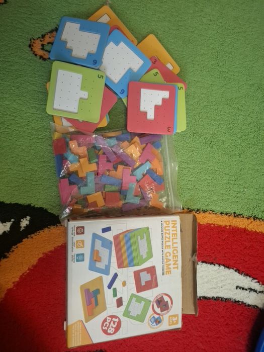 Продам развивающие игрушки от 2 года
