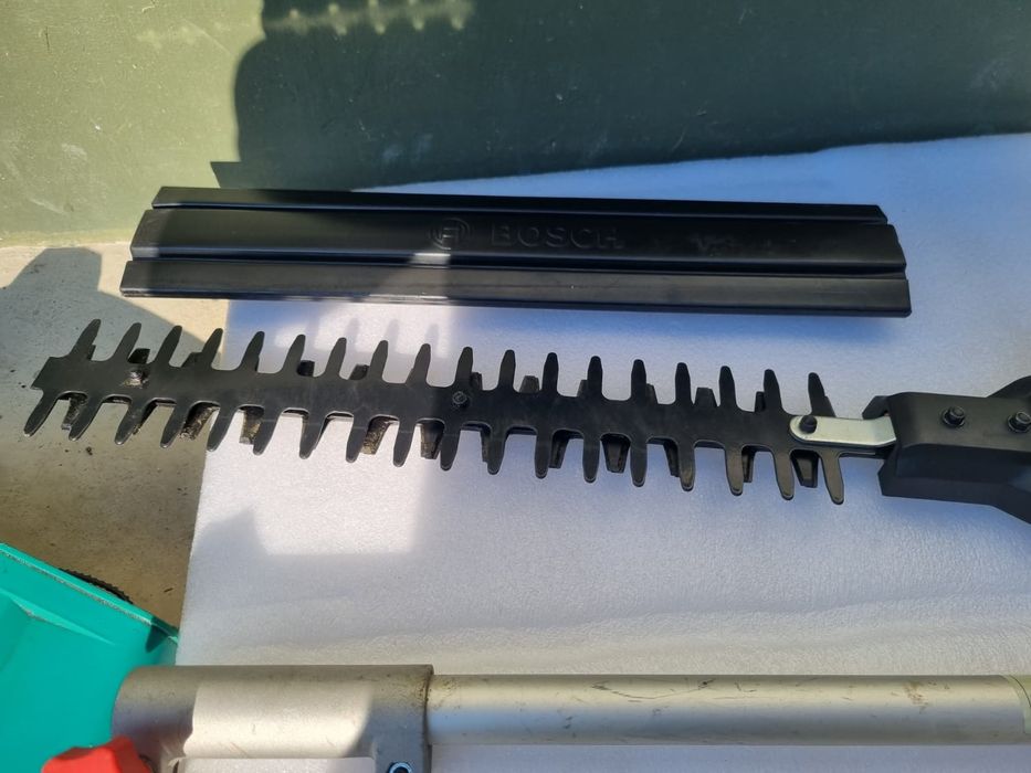 Bosch multifunctional drujba, trimmer iarba, trimmer gard viu