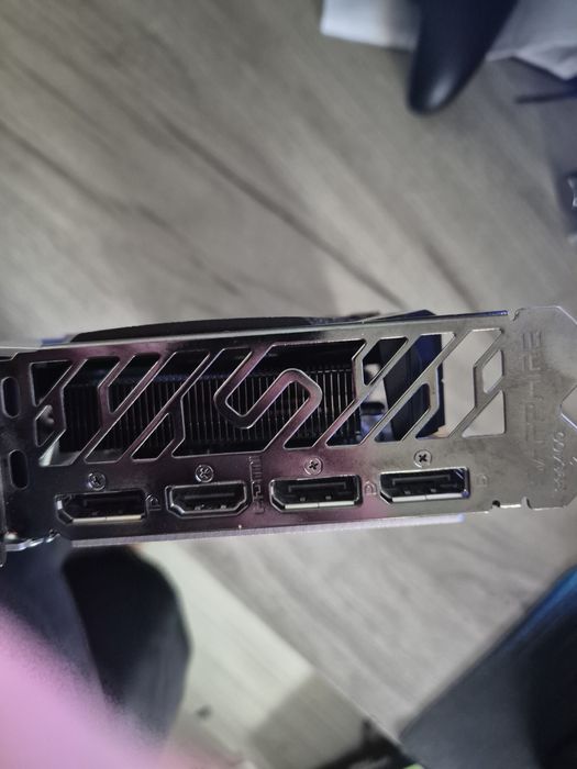 Sapphire Nitro+ RX 6600 XT 8GB – нова термопаста и термопадове, пълна профилактика