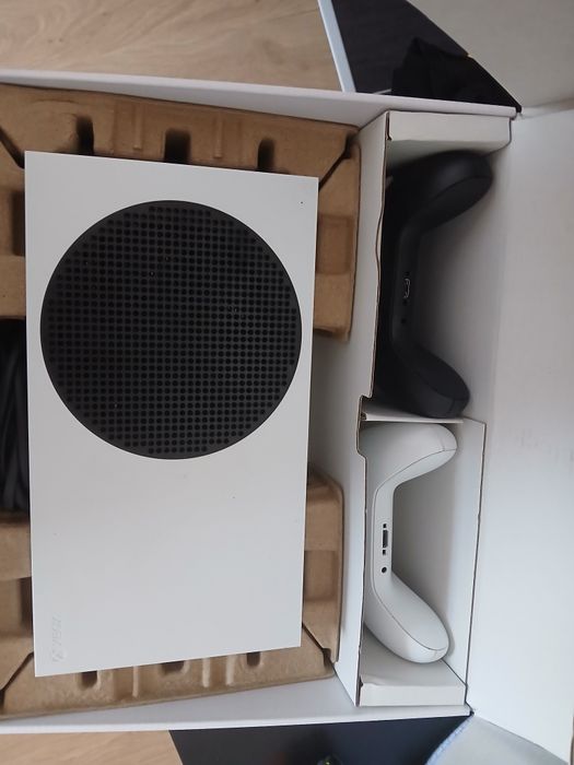 XBOX cu console.