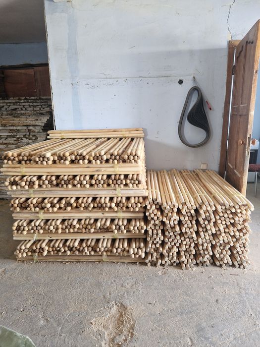 Черенок (черенки) для лопаты