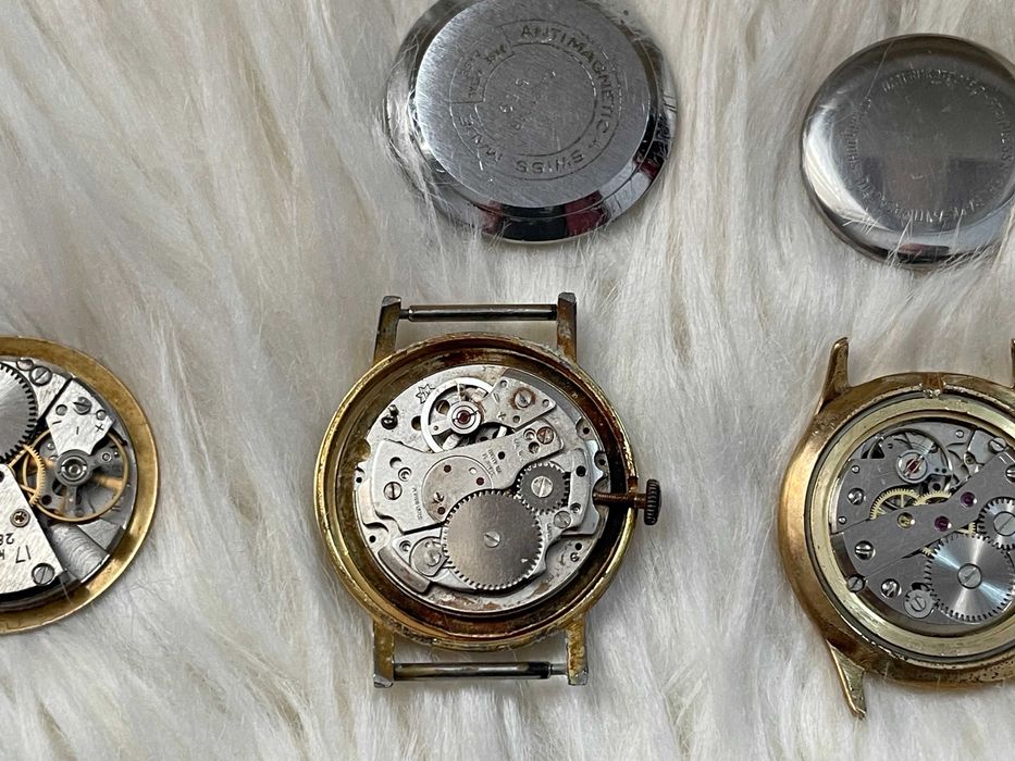 4 Ceasuri Elvetiene + Sovietice Mecanice Defecte 120 lei