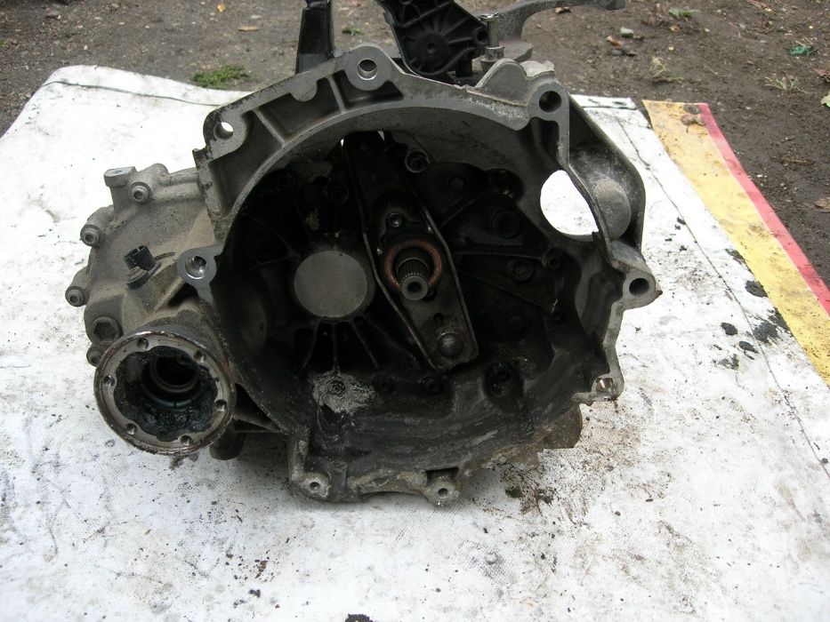 Cutie viteze Golf 6, 1.4 benzina pentru motor cod. CGG-MNY, an 2010