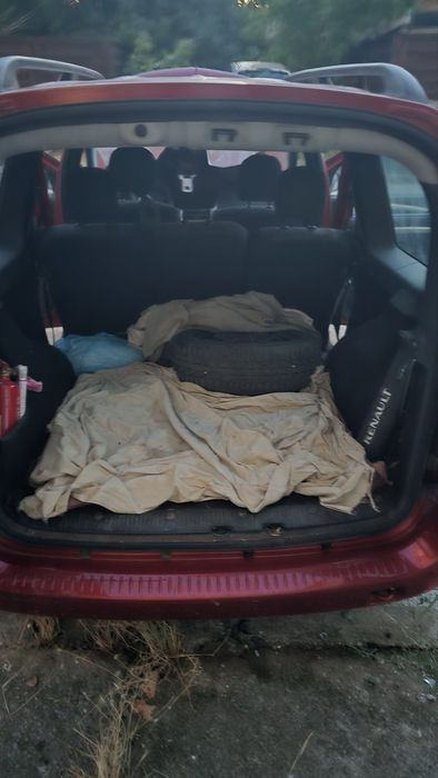 Заглавие: Продавам Dacia Logan MCV (2009 г.) — Бензин / Газ (Фабрична газова уредба)