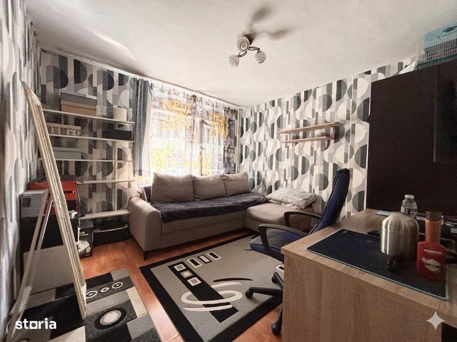 Apartament 3 camere tip PB bloc reabilitat