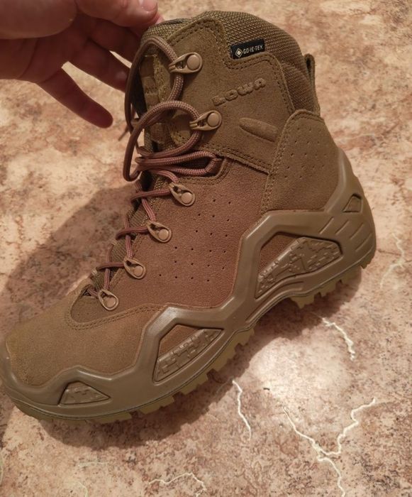 Lowa z 6 s uk8 us9 eu42 made in Slovakia