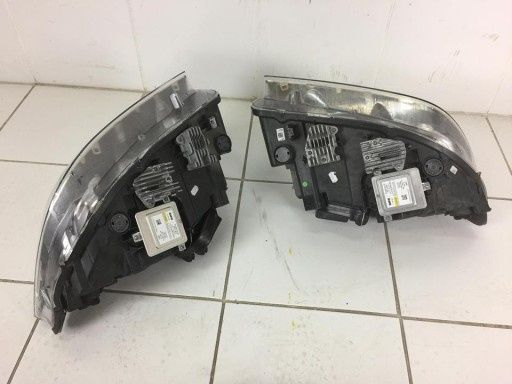 BMW X1 E84 FAR BIXENON faruri xenon stanga dreapta led modul adaptiv