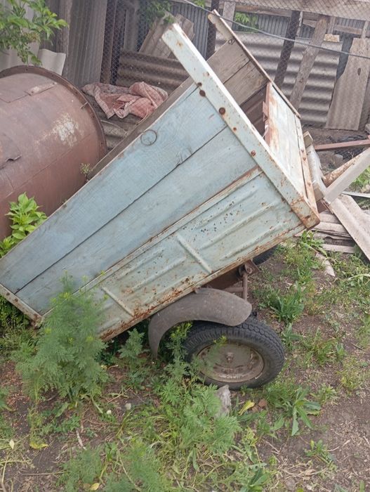 Продам прицеп в хорошем состоянии