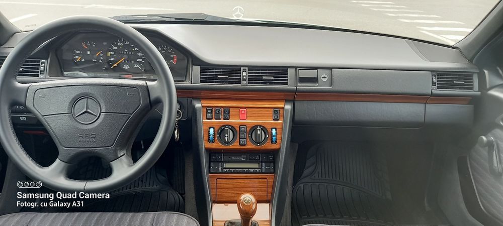 Mercedes Benz W124 230TE Atestat Vehicul Istoric