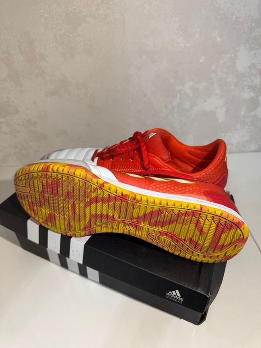 Футзалки Адиддас