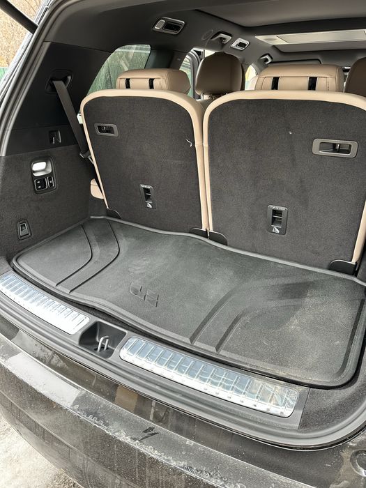 Полики в оригинале на Lixiang l9