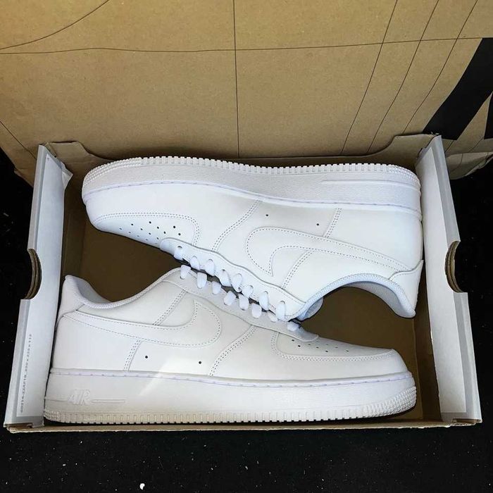 Nike Air Force 1 Triple White (40% reducere)