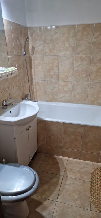 Inchiriez apart.2 camere