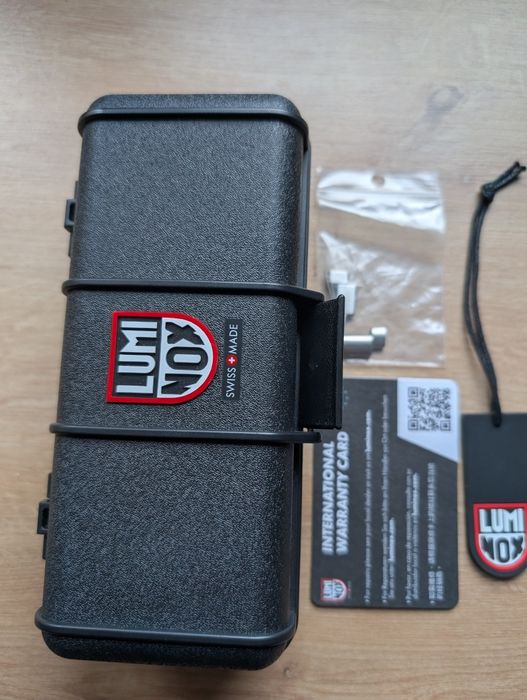 Luminox Pacific Diver Chronograph
44 mm