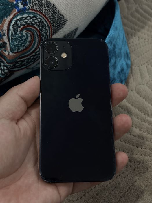 Продам iphone 12 mini