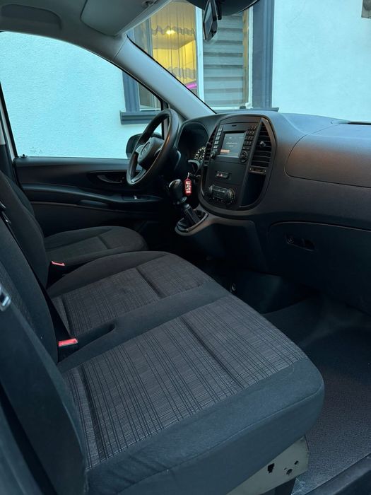 Mercedes Vito Tourer 8+1 locuri Euro 6
