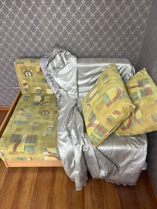 Диваны,шкаф продам