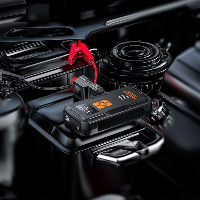 Пвтомобильное пусковое устройство с насосом