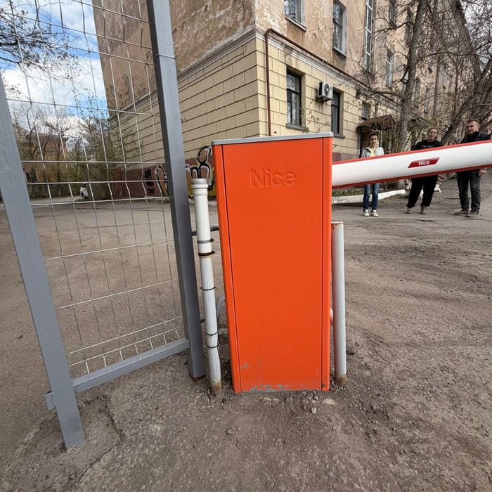 Продам автоматический шлагбаум Nice