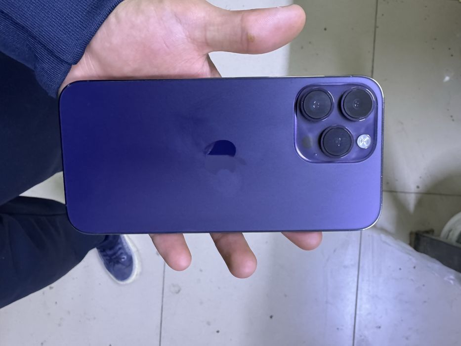 Прадаётся iphone 14 pro max