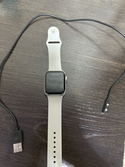 Продам часы 16000