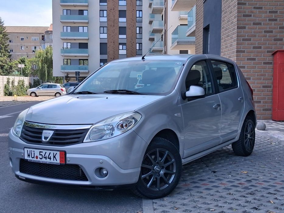 DACIA Sandero