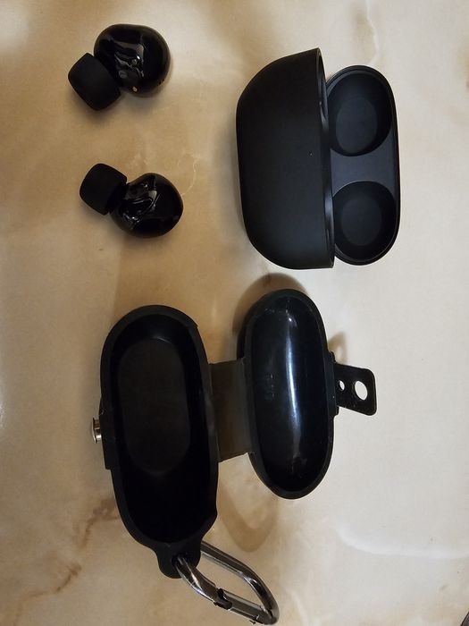 Sony WF-1000XM5 eMAG full box