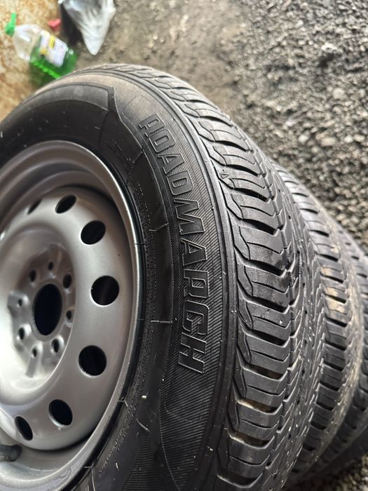 Комплект шин r13 с дисками на Ваз
