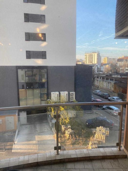 PROPRIETAR apartament 2 camere Mihai Bravu metrou 2 min  fond nou + parcare 2locuri