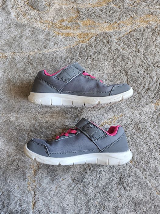 Детски маратонки 30 лева общо - adidas и декатлон