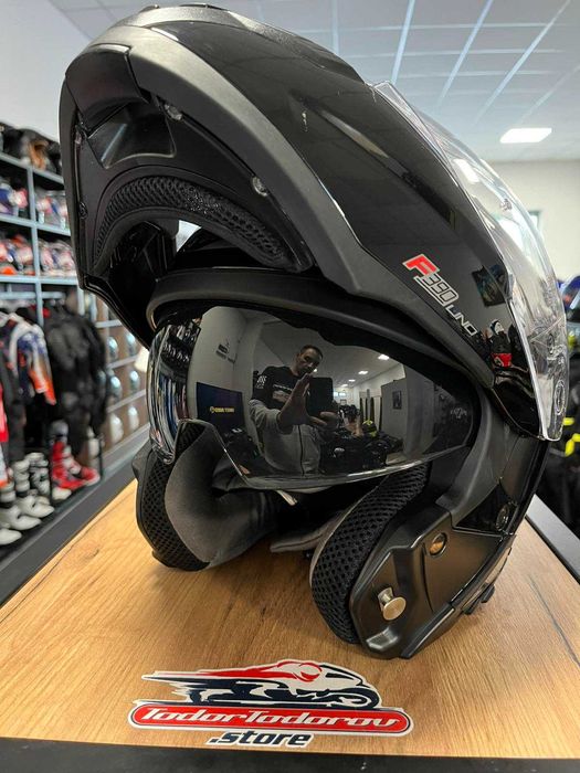 Отваряема  мото каска NITRO F390 ,,размер XL 61-62,вградени очила