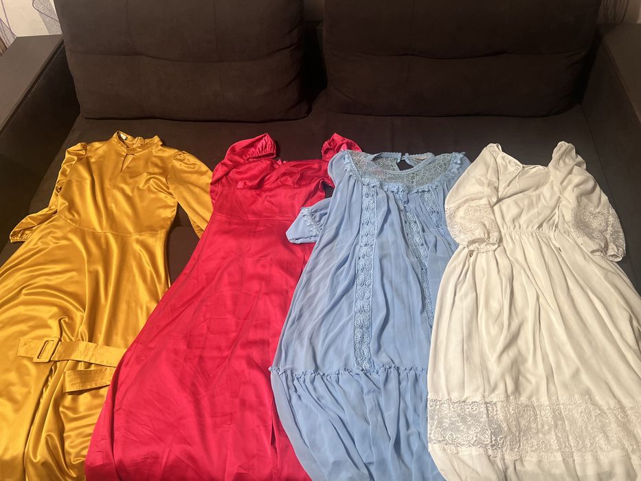 Продам 4 платья за 3.000тг