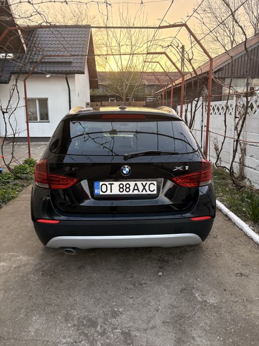 Bmw x1 xdrive  automata an 2011