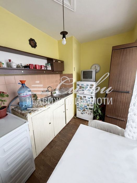 Продава се Едностаен апартамент в Шумен, Тракия - 40 кв.м за 816 €/кв.м - Снимка #2