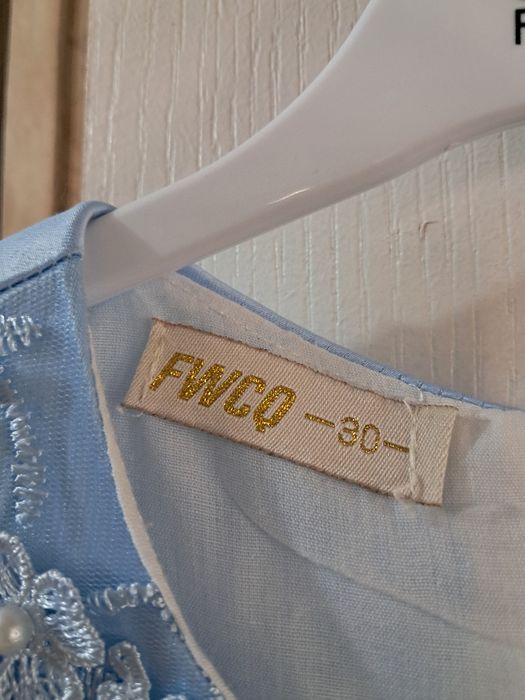 Продам очаровательное платье для девочки до 5-6 лет