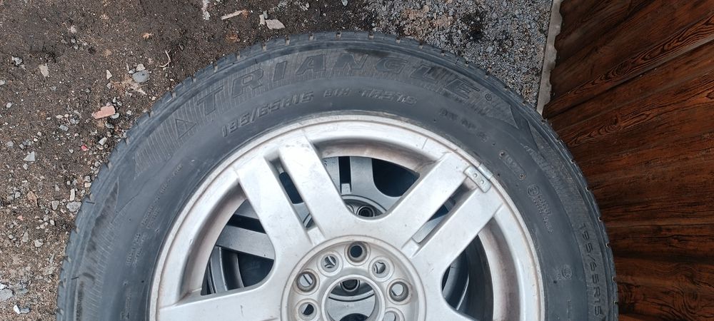 Резина в хорошем состоянии.