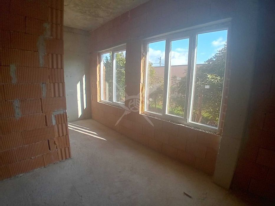 Продава се Тристаен апартамент в Ахелой - 94 кв.м за 931 €/кв.м - Снимка #4