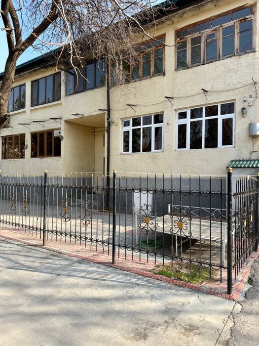 Геофизика.Продаётся 3х комнатная 77-серия.Тату Университет