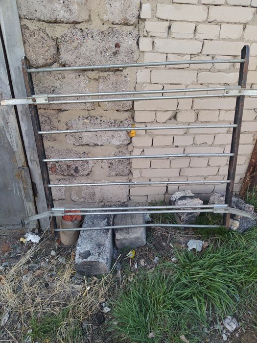 Багажник на машину