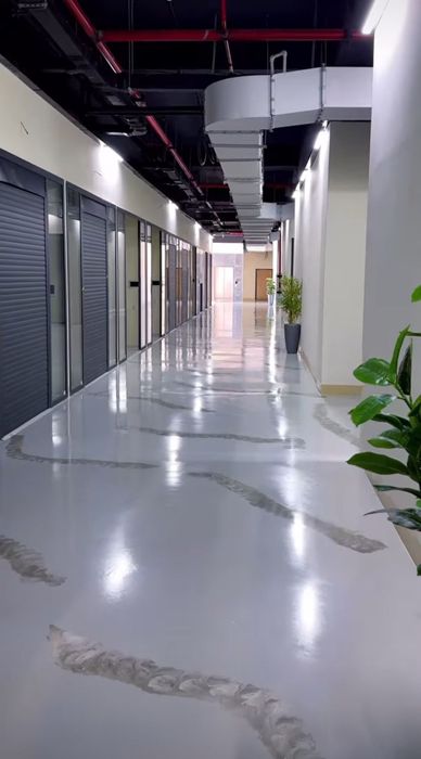 Ibn sino savdo markazi ( Stroy mart) dokon sotiladi