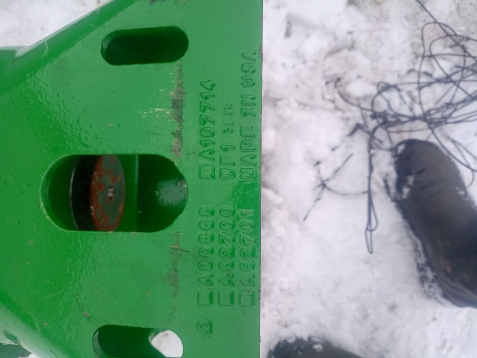 Продам на  Джон дир